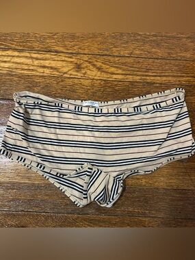 Burberry Beige and Black Striped Cotton Boyshorts
